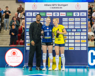 MVP-Ehrung durch den Sportler des Jahres Leo Neugebauer. Foto: Jens Körner - Bildermacher Sport MVP-Ehrung durch den Sportler des Jahres Leo Neugebauer. Foto: Jens Körner - Bildermacher Sport